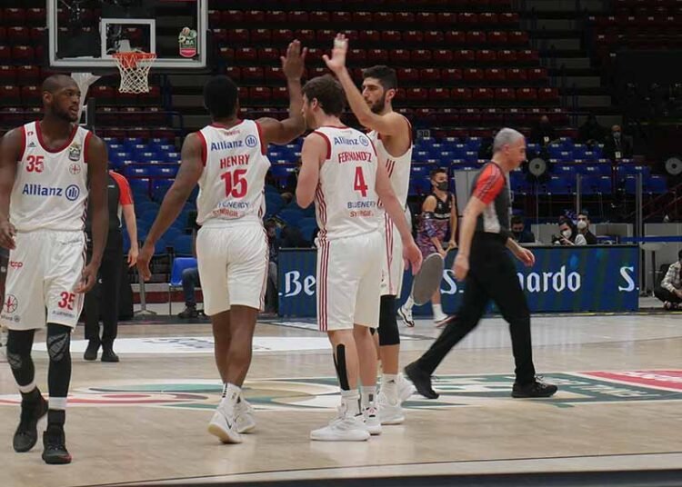 Trieste stende Reggio Emilia