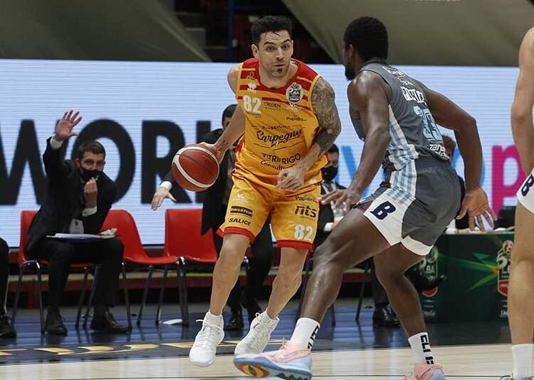 Carlos Delfino