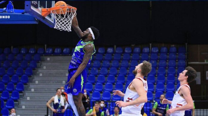 dinamo sassari