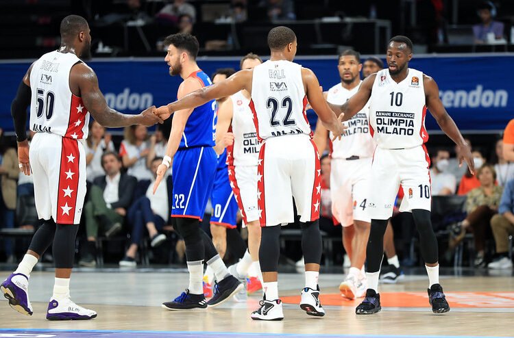 Efes-Olimpia Milano gara 3