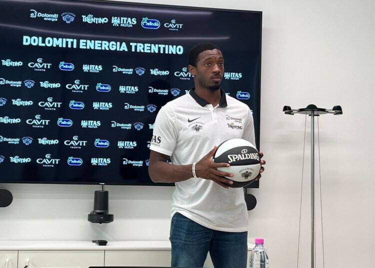 Kamar Baldwin (Trento): “Puntiamo ai playoffs in LBA”