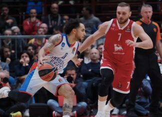 Olimpia-Efes: l’ingiusta contesa tra Tonut e Jones | Spiega Corrias Corrias