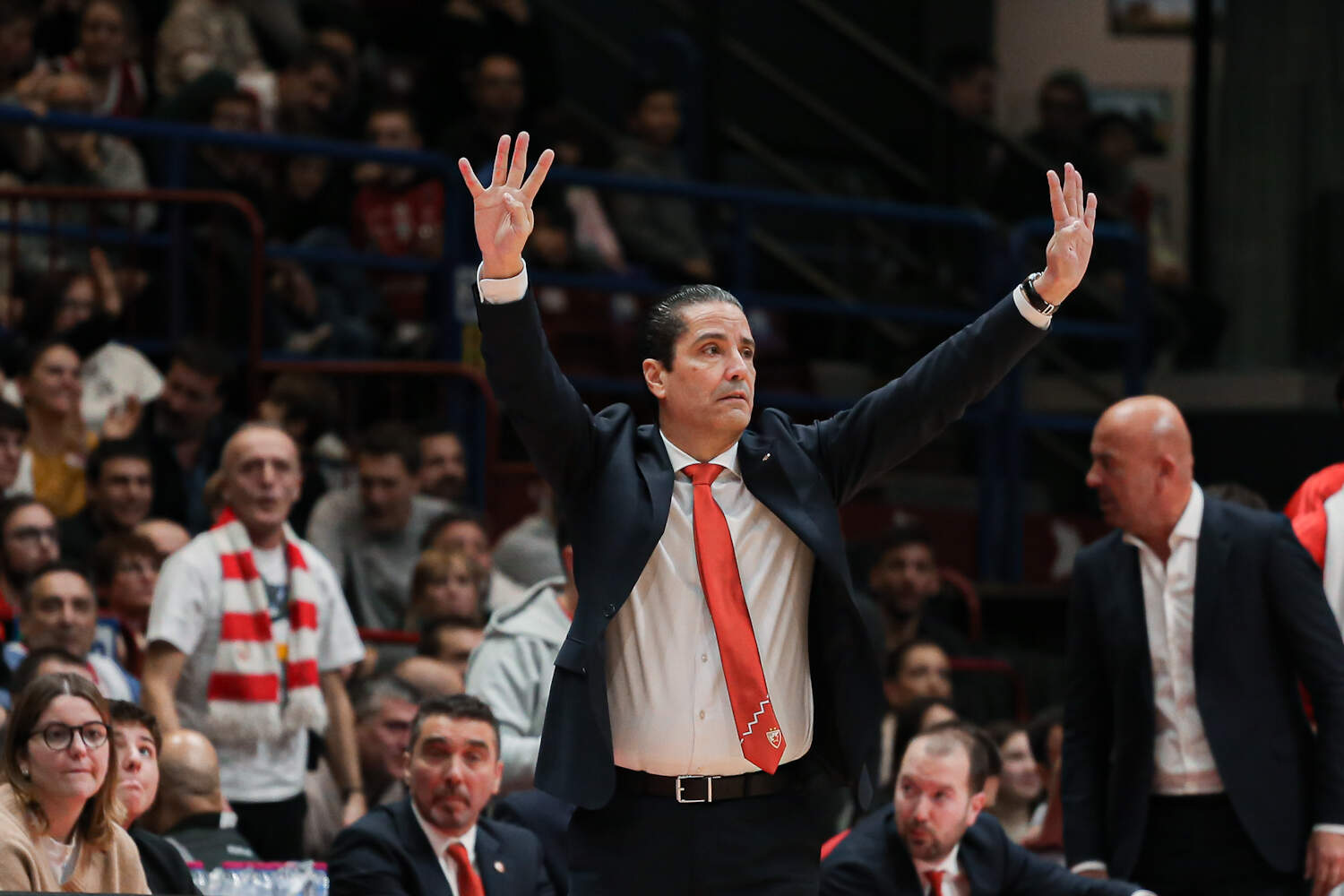 Sfairopoulos: It's a bad thing to criticize Messina and Obradovic