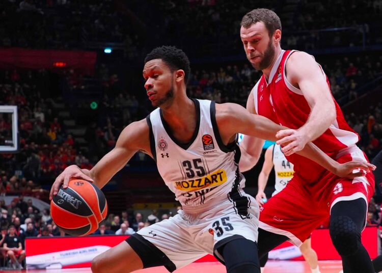 Perry Dozier Jr (Partizan Belgrade) Nicolò Melli (EA7 Emporio Armani Olimpia Milano)