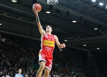Pesaro ha la meglio su una Virtus stanca, le pagelle