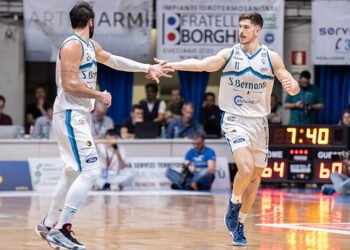 Cantù regola Piacenza ma meno l’ansia: “Keep calm and Play basketball”