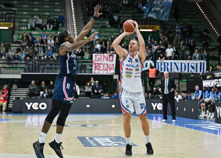 Treviso saluta Zanelli ma conferma il “soldato” Olisevicius.