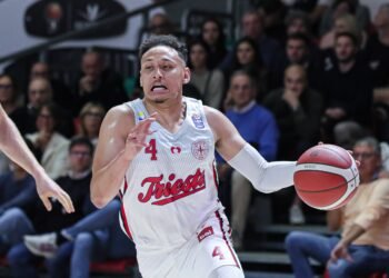 Trieste ne fa 100 e sbanca Treviso, le pagelle