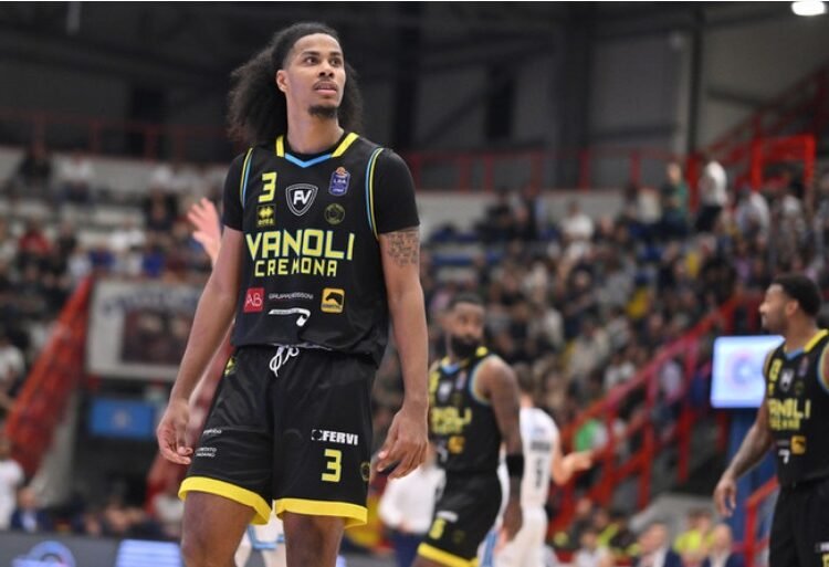 Cremona ritrova Jones e la vittoria, Napoli KO e in escandescenze, le pagelle