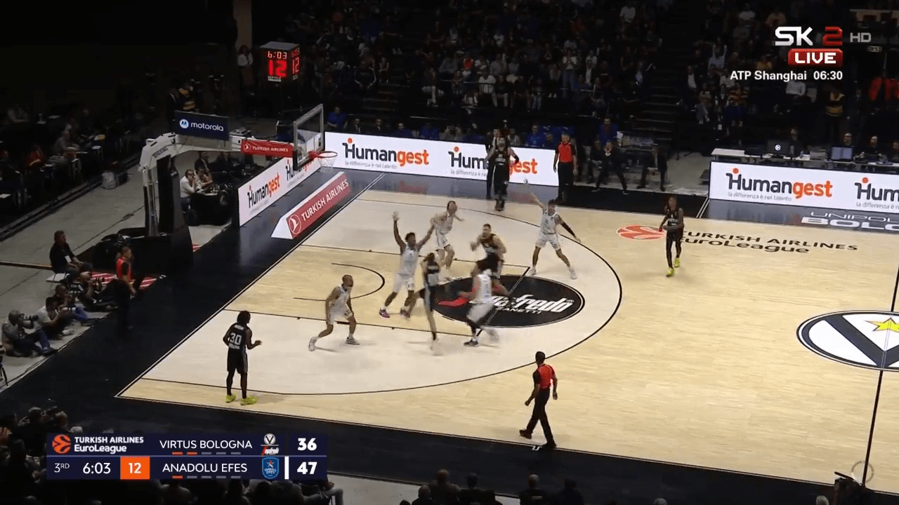 Virtus Bologna-Anadolu Efes