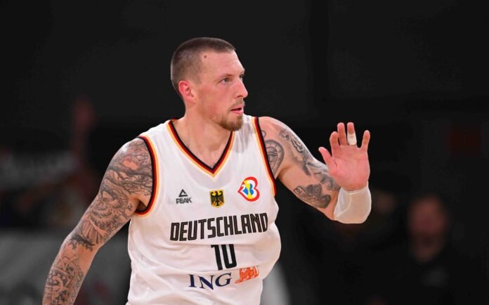 Daniel Theis