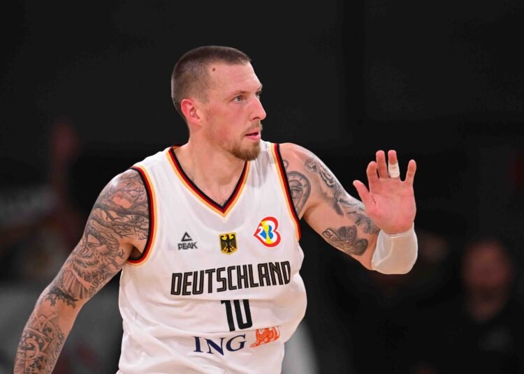 Daniel Theis