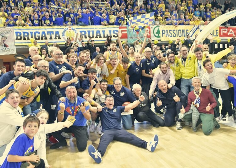 Cividale ferma anche Cantù, al PalaGesteco non si passa. Le pagelle
