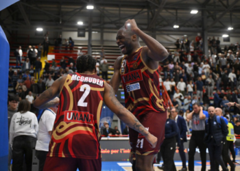 Mfiondu Kabengele