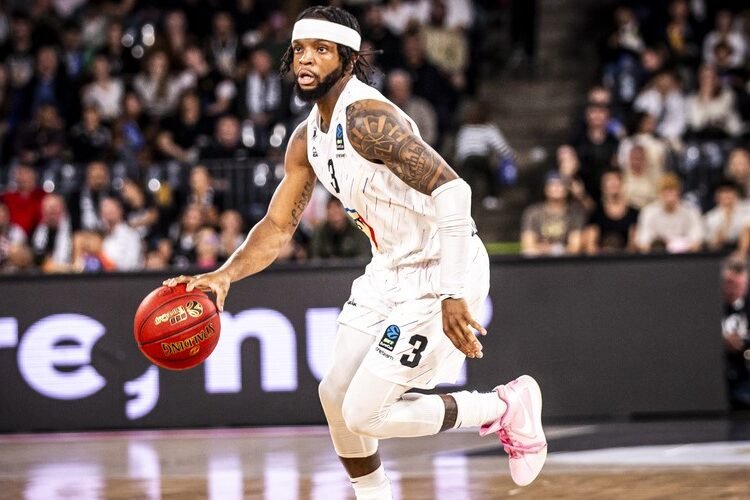 Zavier Simpson