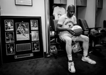 NBA: Chris Paul eterno, secondo