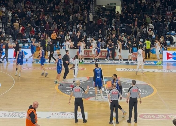 Brindisi sbanca il Carnera di Udine 79-90! Le pagelle: