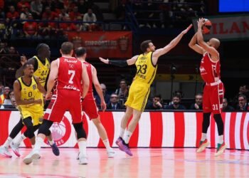 Notte fonda al Forum e il Fenerbahce domina contro l’Olimpia, le pagelle