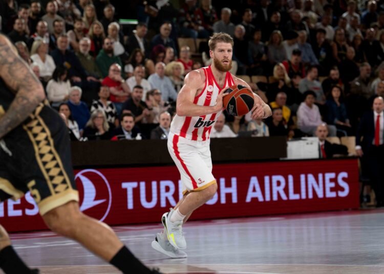 Thomas Walkup (Olympiacos)
