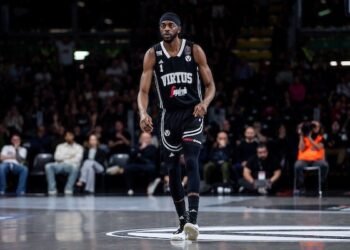 Justin Holiday