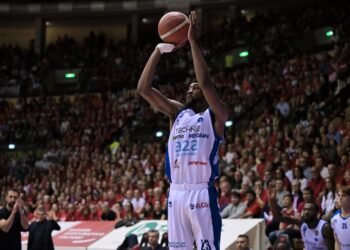 Dopo i blackout Brescia passa a Trieste e vola in semifinale, le pagelle