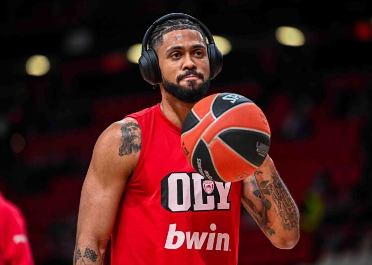 Tyler Dorsey fuori dai radar: nessuna comunicazione con Bartzokas