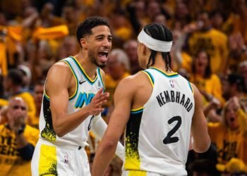 Haliburton guida la rimonta e i Pacers sorprendono Cleveland in Gara 1