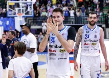 Mezzanotte Sassari