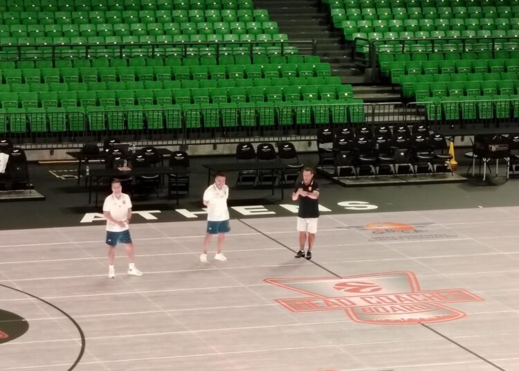 Euroleague Coaches Board “On Court”: Confronto NBA-Europa e la retorica arbitrale