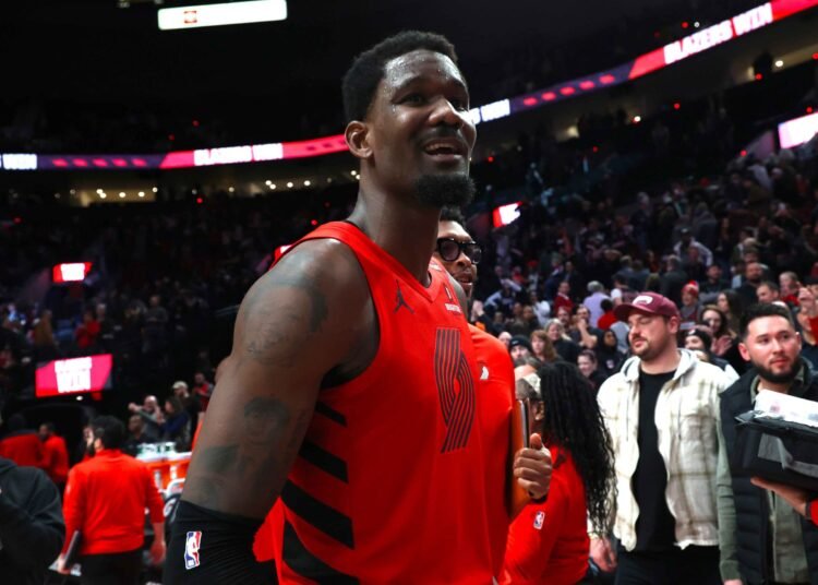 NBA Grades: il voto alla firma di DeAndre Ayton con i Lakers