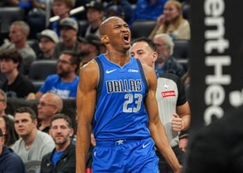 Virtus Bologna, Kai Jones dà la priorità all’NBA