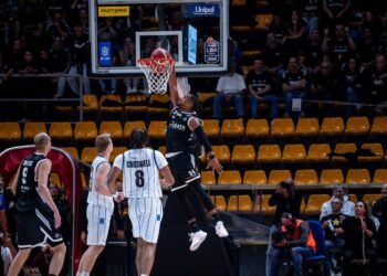 Buona la prima per la Virtus: Napoli ko, le pagelle