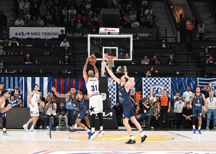 Efes – Olimpia, la maratona premia Milano: le pagelle