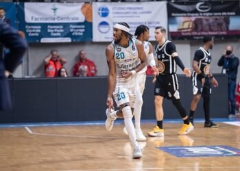 Cantù ha Sneed e la determinazione che Udine non ha. Le pagelle