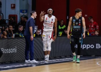 Stewart subito protagonista e Varese passa a Cremona, le pagelle