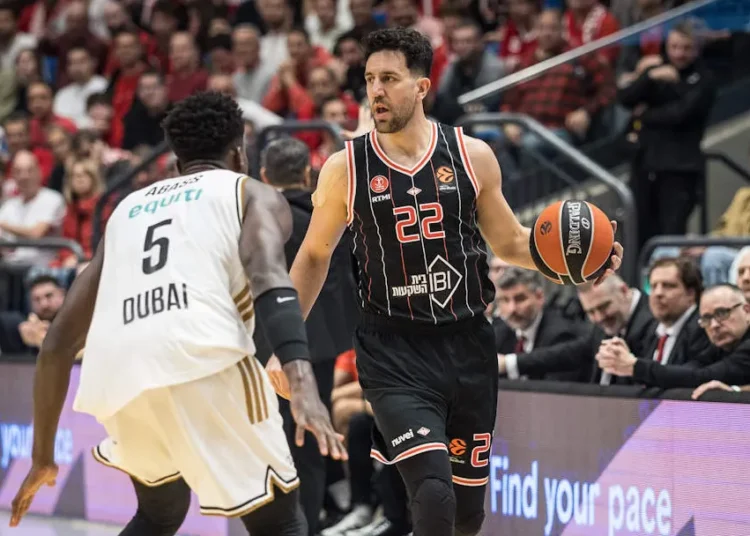 L’Hapoel Tel Aviv torna a vincere: Dubai ko 84-60, Micić decisivo