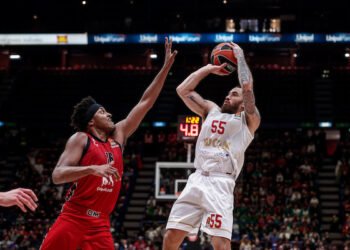Mike James risponde a Okobo: “Lui mangiava uva a Bordeaux, io ero al campetto”