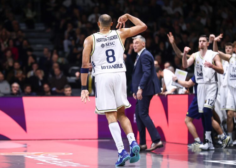 Edwards non basta, Fenerbahçe corsaro in trasferta, le pagelle