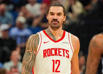 Steven Adams, 184 milioni in NBA e una vita minimal: dorme per terra