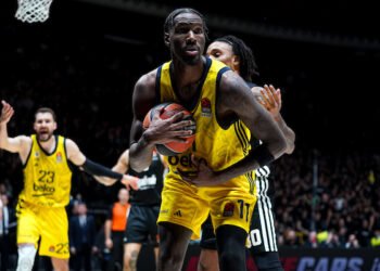Nigel Hayes-Davis firma con il Panathinaikos a cifre folli, cosa dirà Nunn?