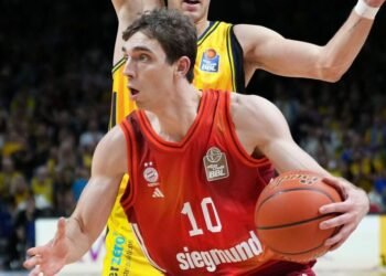 Bayern Monaco, Justinian Jessup rinnova fino al 2028