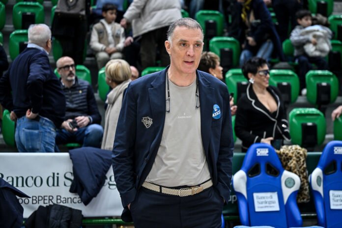 Veljko Mrsic (Dinamo Sassari Dinamo Sassari