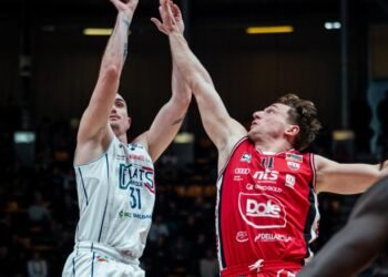 Una Fortitudo stoica rimonta Rimini e vince all’overtime: le pagelle