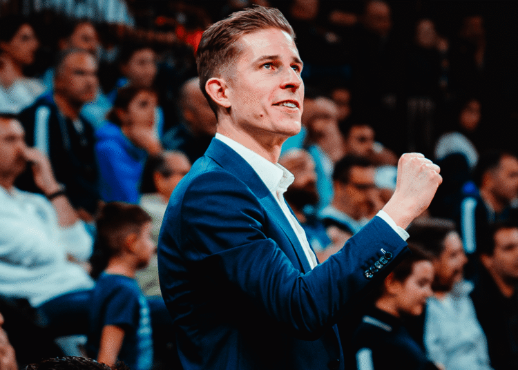 Paris Basketball: il nuovo coach è Julius Thomas, 27 anni. Record in EuroLega