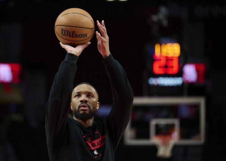 Damian Lillard può rientrare in campo già nei playoff