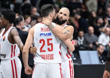 Eurolega: Olympiacos “Weird as F**k”, Real Madrid chirurgico
