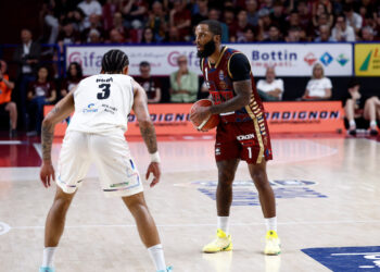 Reyer chiude la serie 89-83 contro Tortona e va in semi. Le pagelle