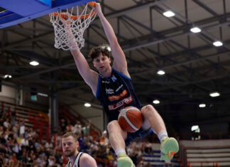 Napoli saluta col botto: Udine KO 98-71 | Le pagelle