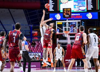 Tortona sbanca il Taliercio per la preview playoff. Venezia ferma sul 75-78. Le pagelle