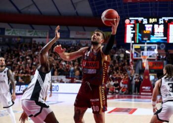 LBA: Colpo Reyer che elimina la Virtus, l’Olimpia doma la Leonessa